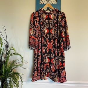 🏷 NWOT | Takara Floral Dress | Size L